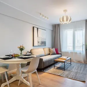 Downtown Modern - 2br , Bucharest Romania